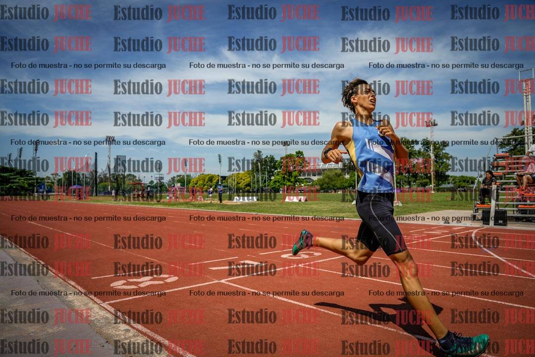 Fotos de los 400 m llanos de varones