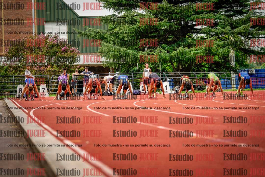 Fotos de los 100 m llanos de varones - FINAL