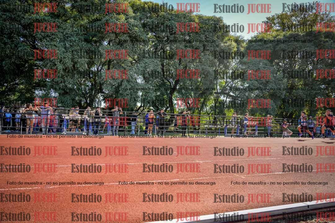 Fotos de los 100 m llanos de varones