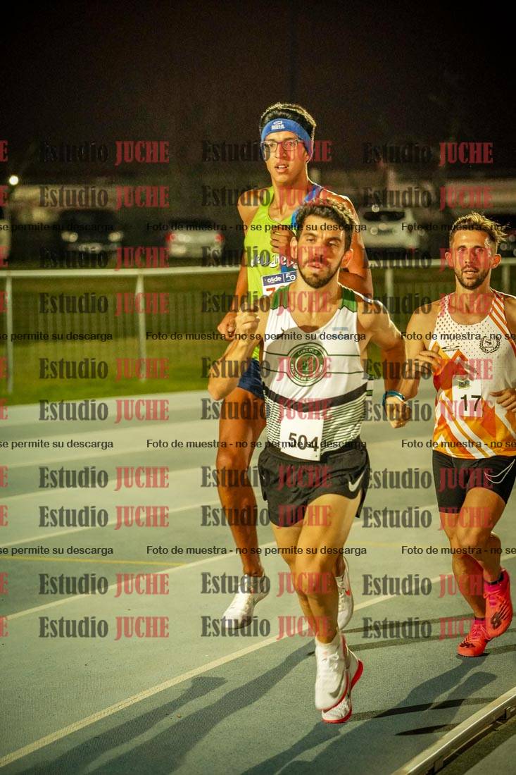 Fotos de los 3000 m llanos de varones