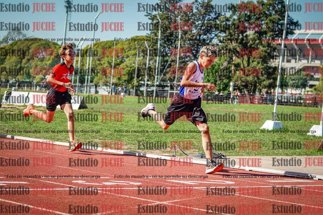 Fotos de los 600 m llanos de varones