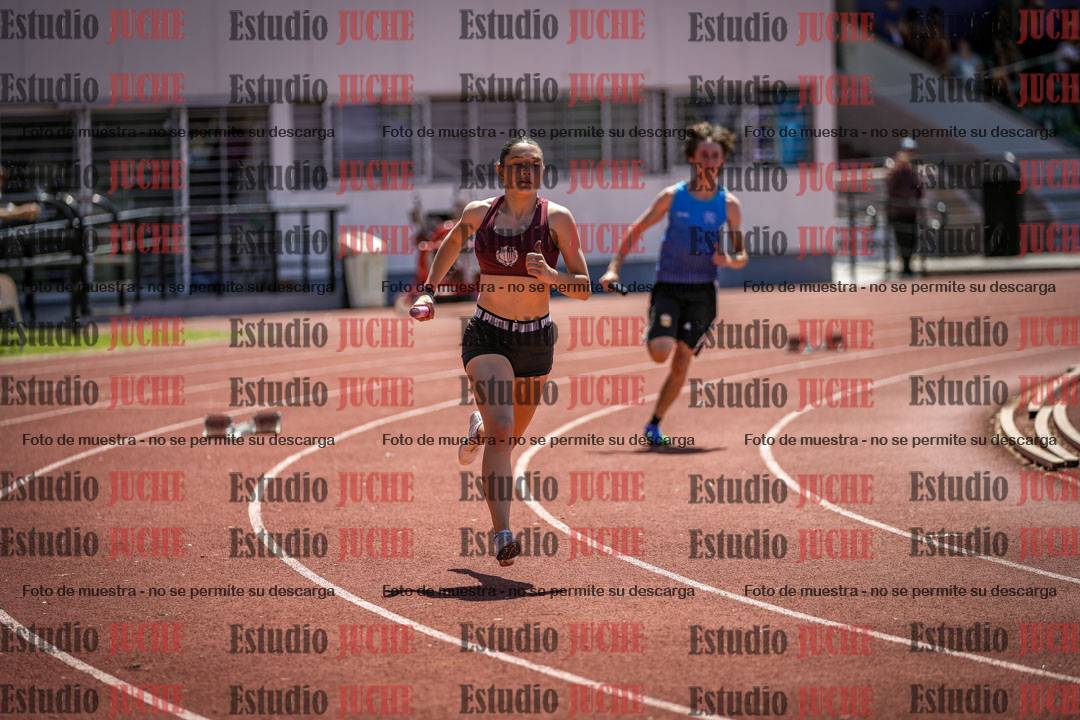 Fotos de las Postas 8x200 m de mujeres y varones - FINAL