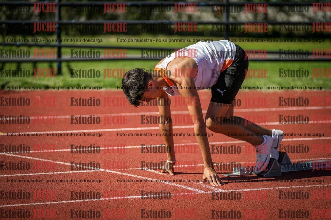 Fotos de los 200 m llanos de varones