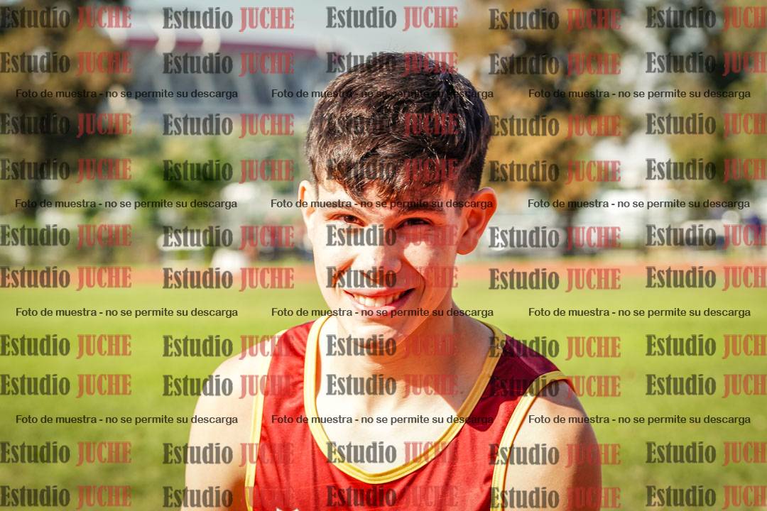 Fotos de los 800 m llanos de varones