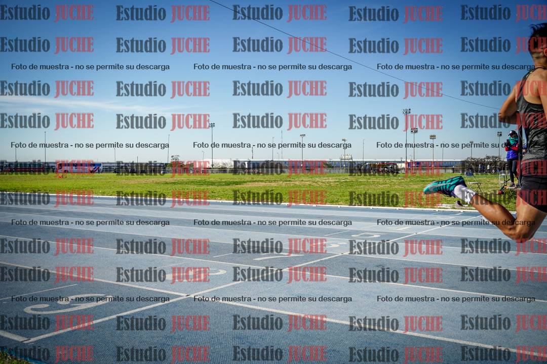 Fotos de los 400 m llanos de varones
