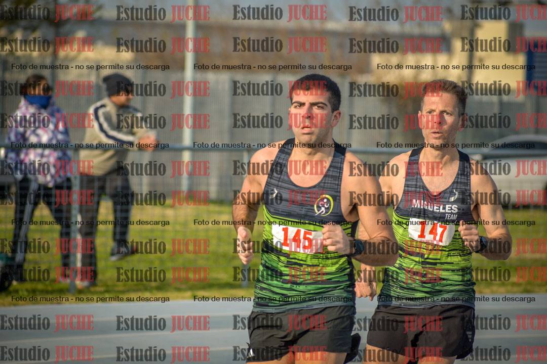 Fotos de los 3000 m llanos de varones