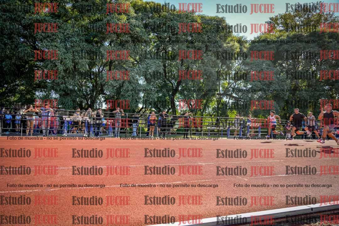 Fotos de los 100 m llanos de varones