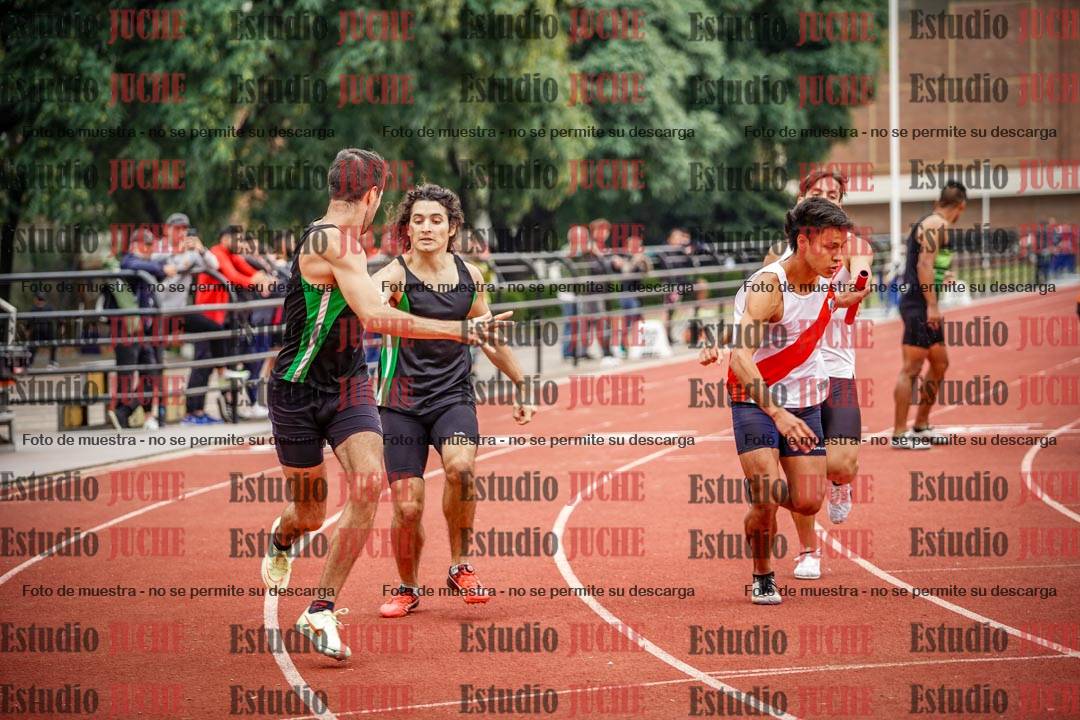 Fotos de las Postas 4x400 m de varones