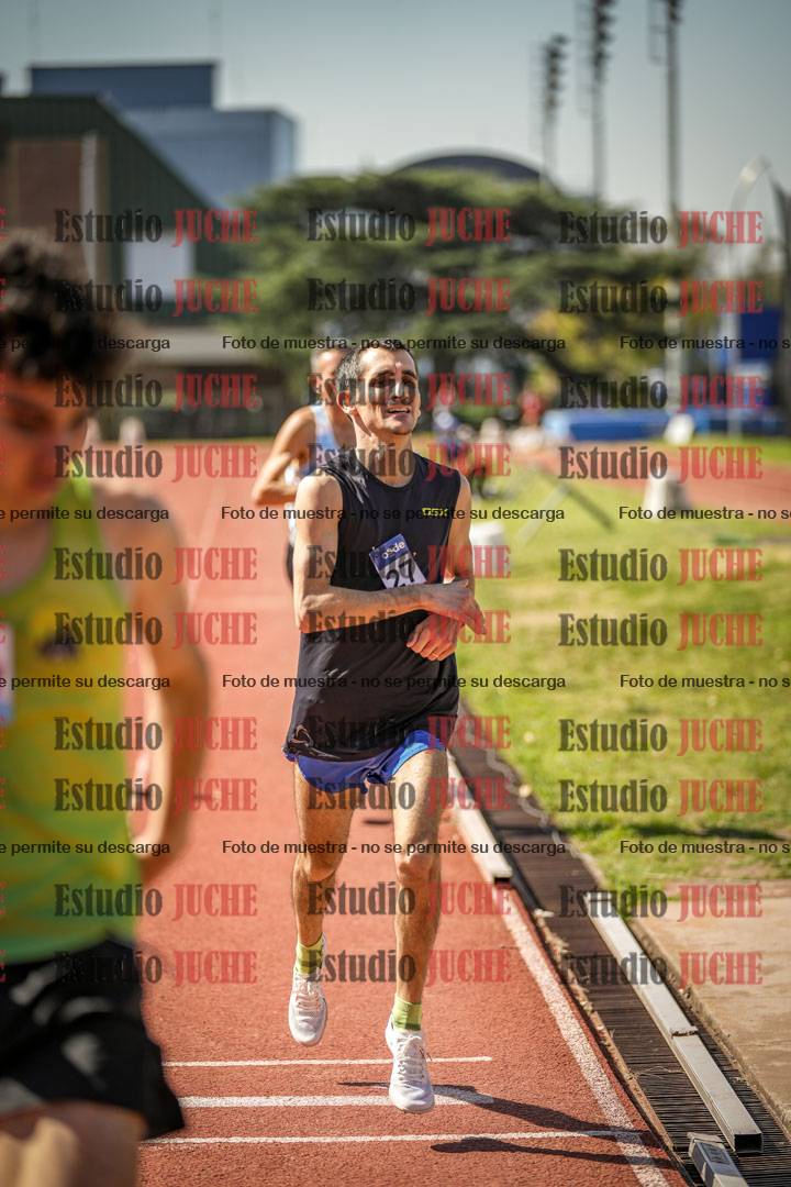 Fotos de los 1500 m llanos de varones