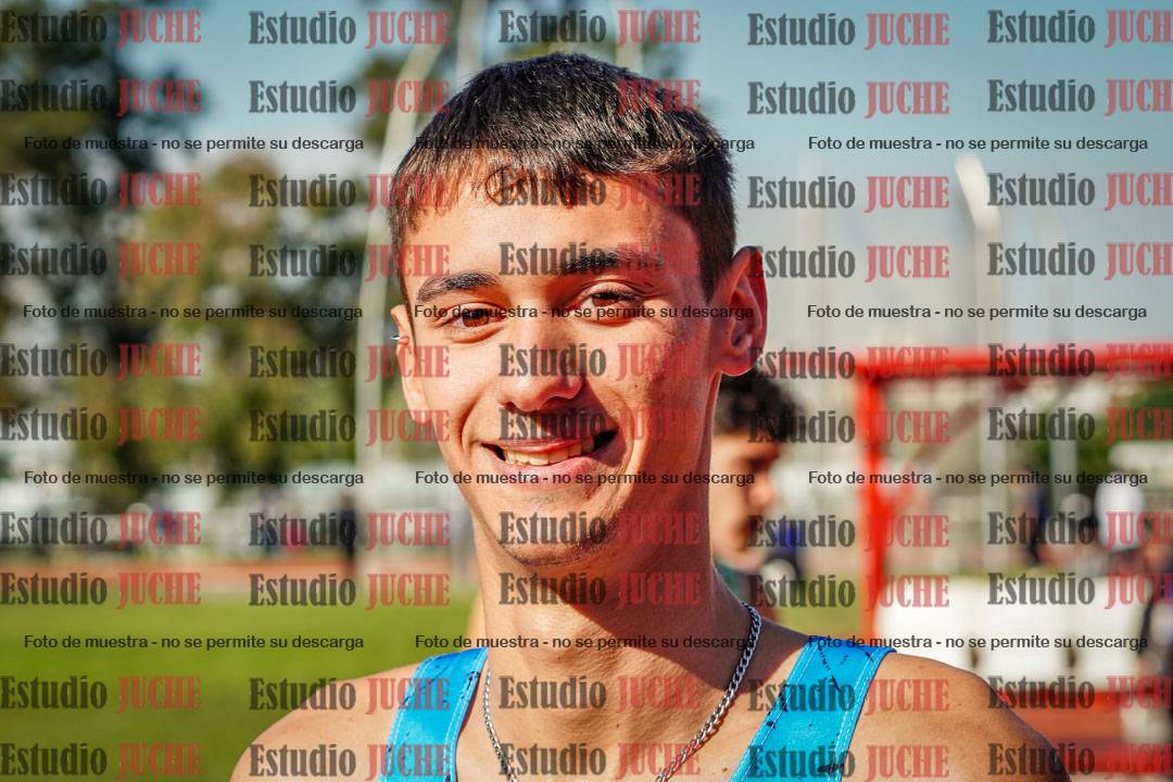 Fotos de los 800 m llanos de varones