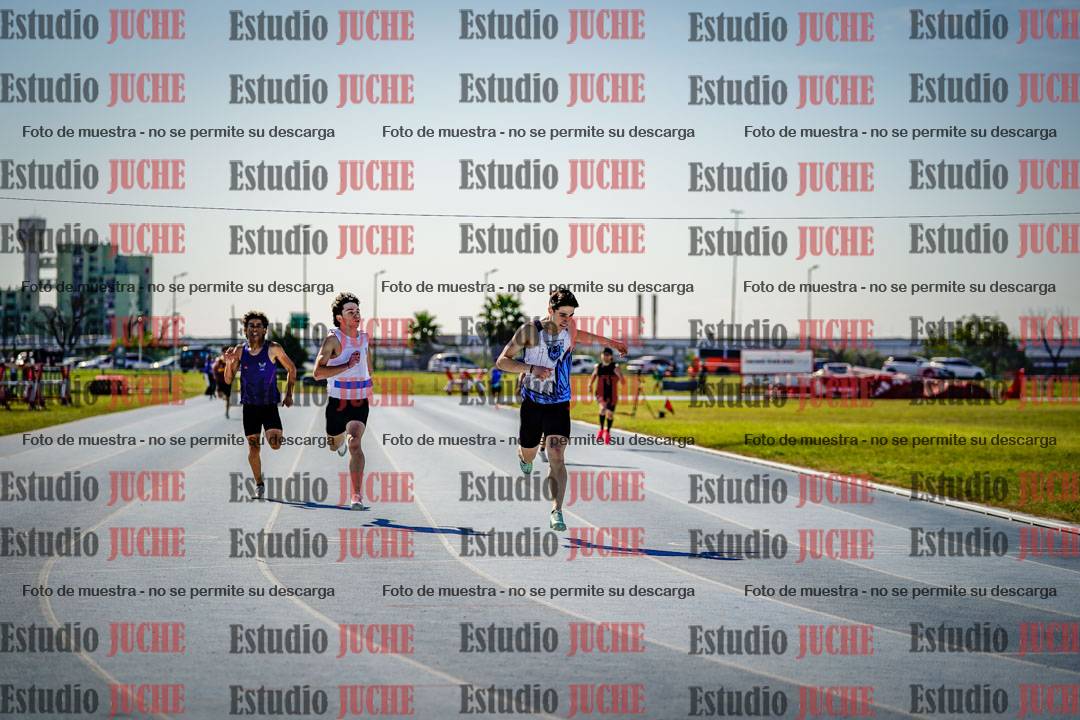 Fotos de los 400 m llanos de varones