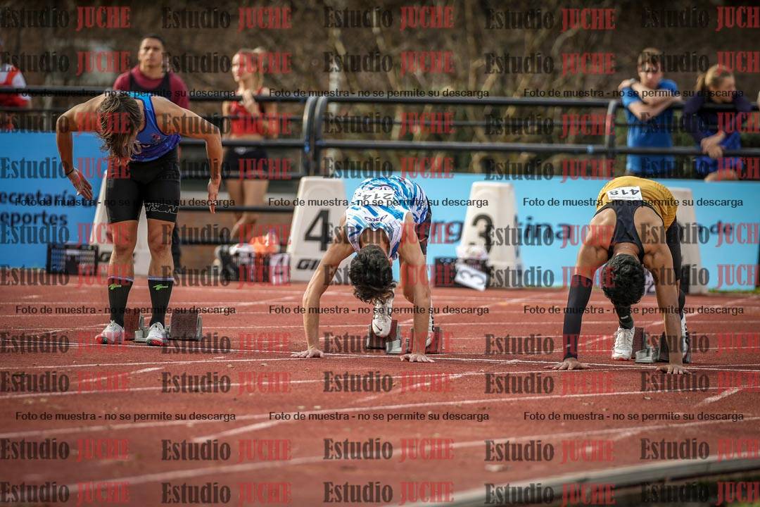 Fotos de los 100 m llanos de varones - FINAL