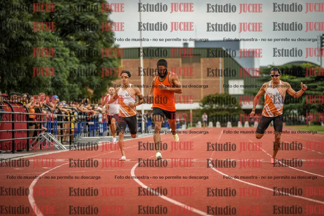Fotos de los 400 m llanos de varones