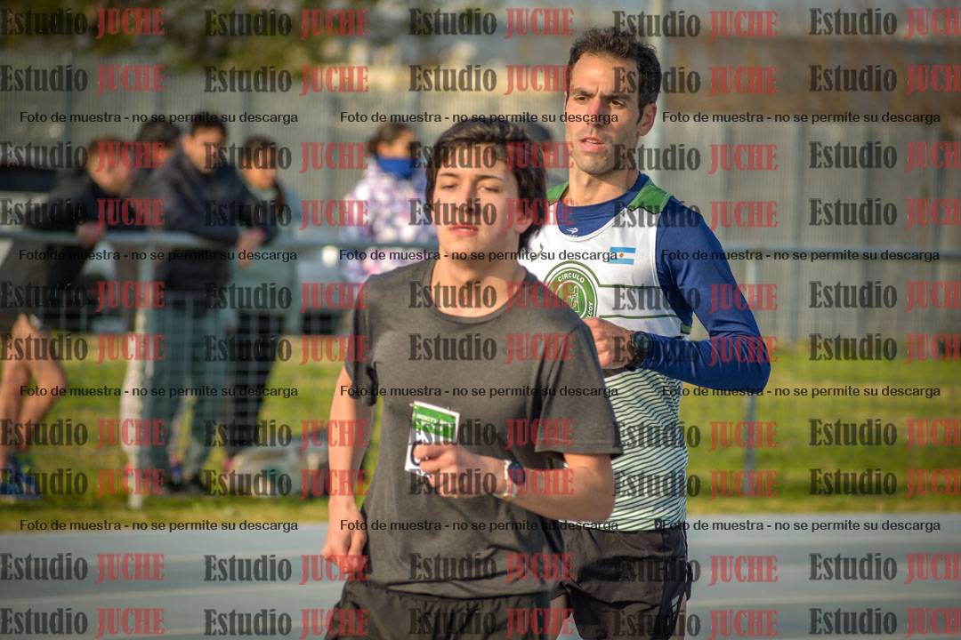 Fotos de los 3000 m llanos de varones