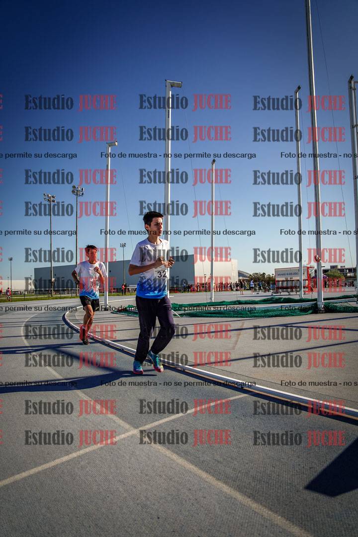 Fotos de los 2000 m llanos de varones