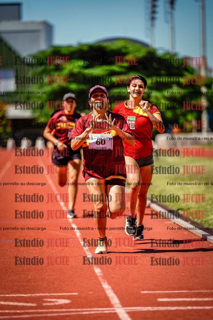 Fotos de los 800 m llanos de mujeres