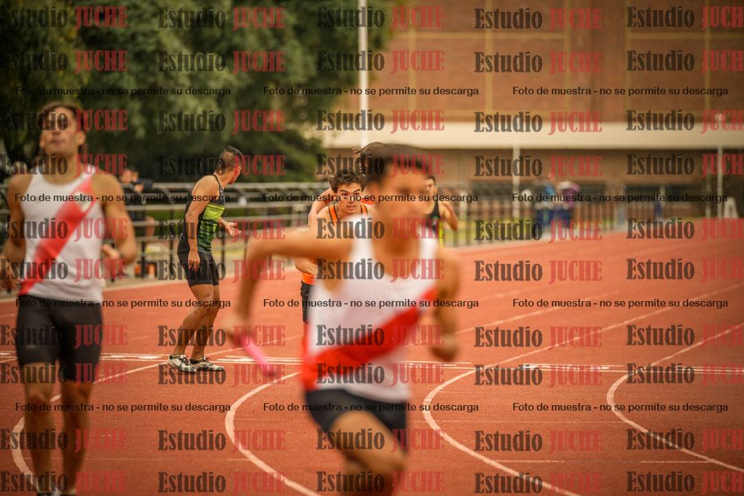Fotos de las Postas 4x400 m de varones