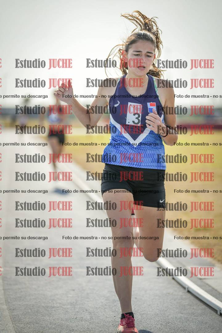 Fotos de los 800 m llanos de mujeres - combinadas 7