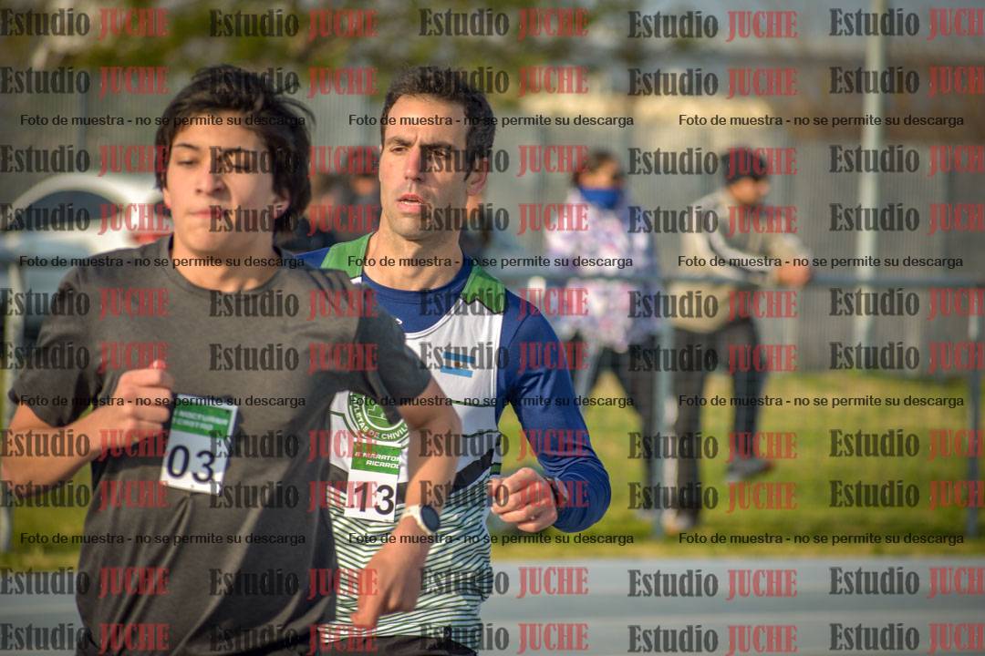 Fotos de los 3000 m llanos de varones