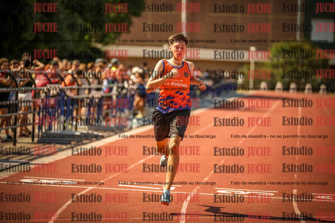 Fotos de los 400 m llanos de varones