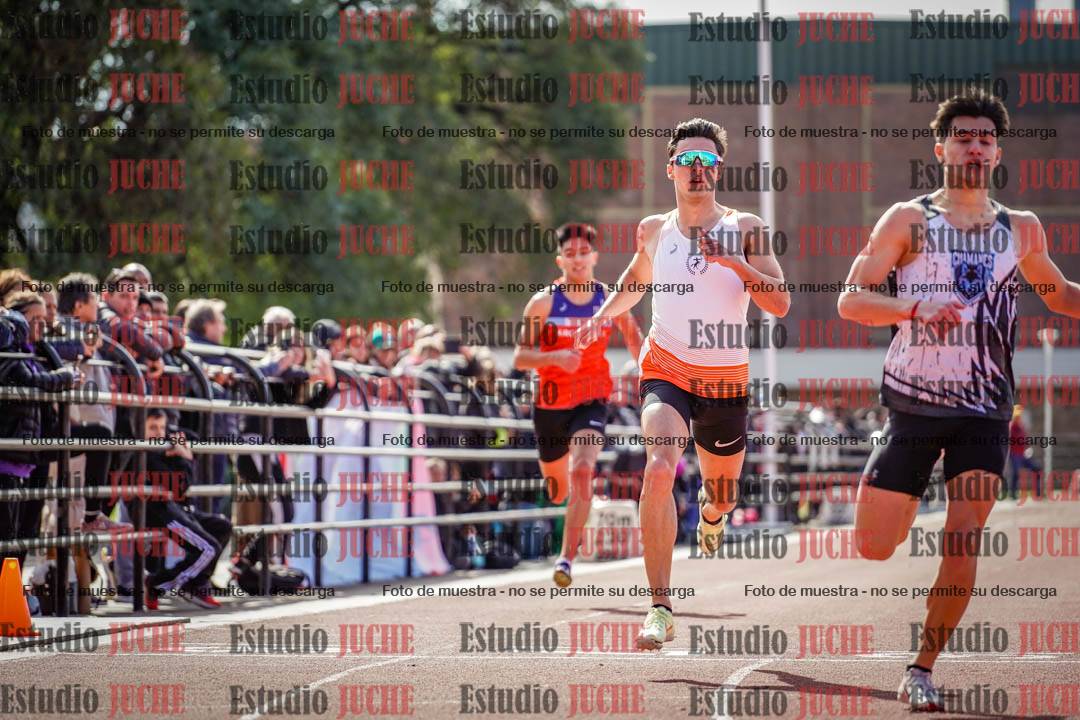 Fotos de los 200 m llanos de varones