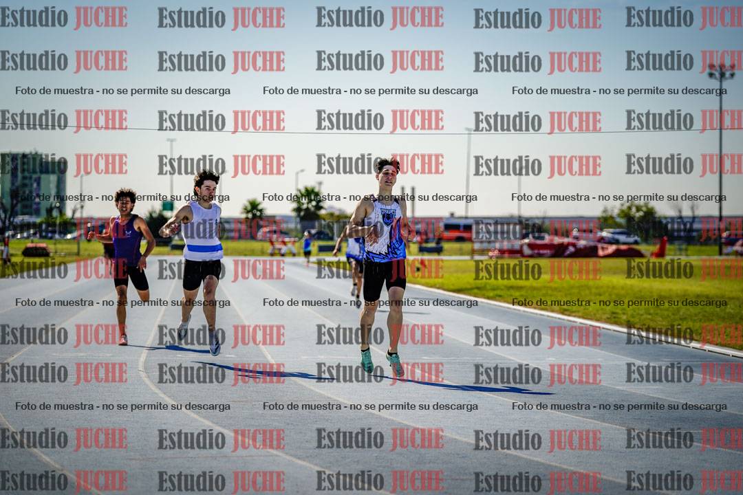 Fotos de los 400 m llanos de varones