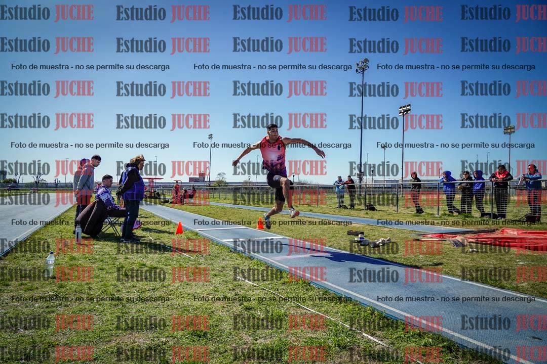 Fotos del salto triple de varones