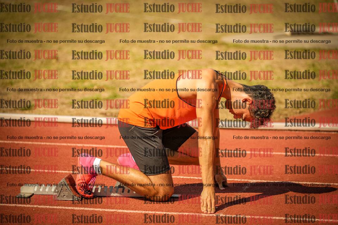 Fotos de los 400 m llanos de varones