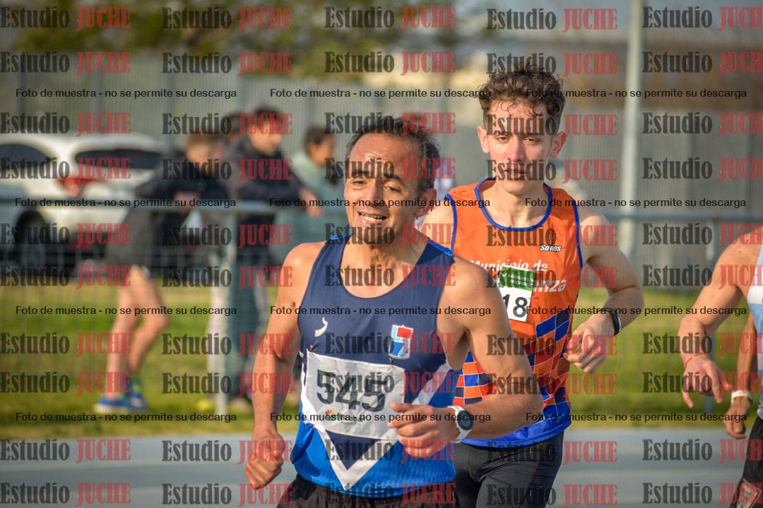 Fotos de los 3000 m llanos de varones