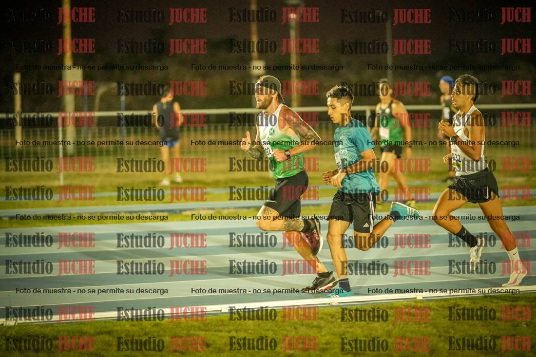 Fotos de los 3000 m llanos de varones