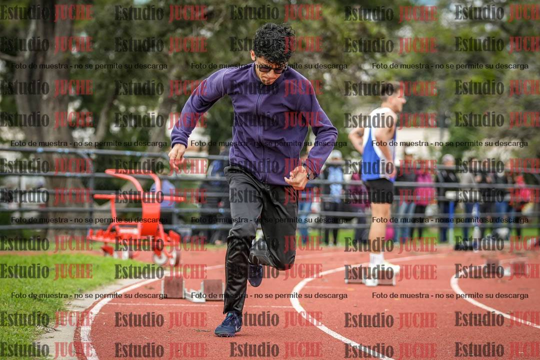 Fotos de los 200 m llanos de varones