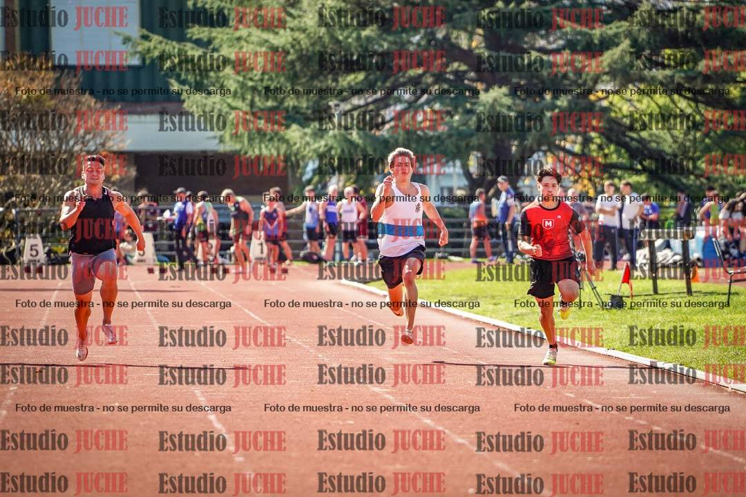 Fotos de los 100 m llanos de varones
