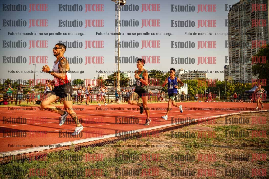 Fotos de los 1500 m llanos de varones