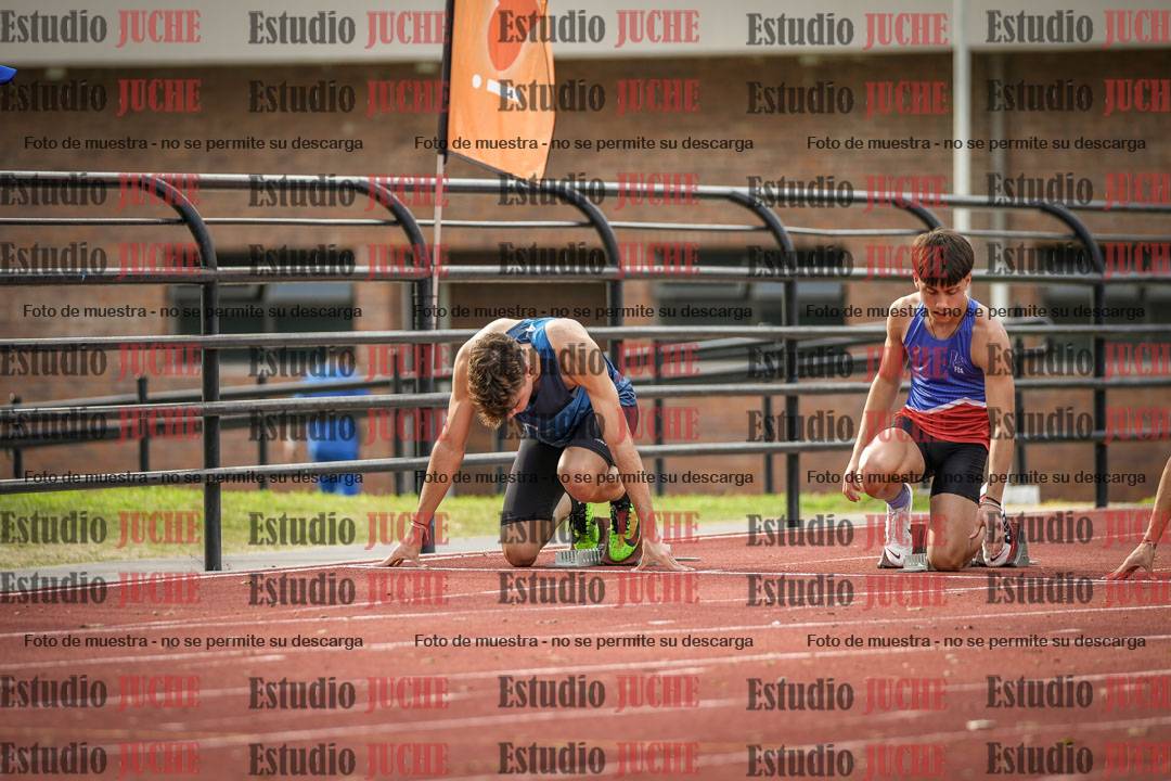 Fotos de los 100 m llanos de varones - FINAL
