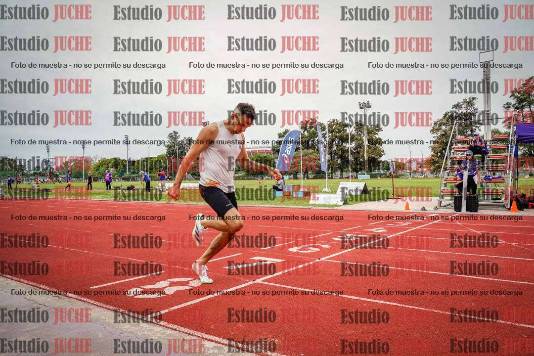Fotos de los 400 m llanos de varones