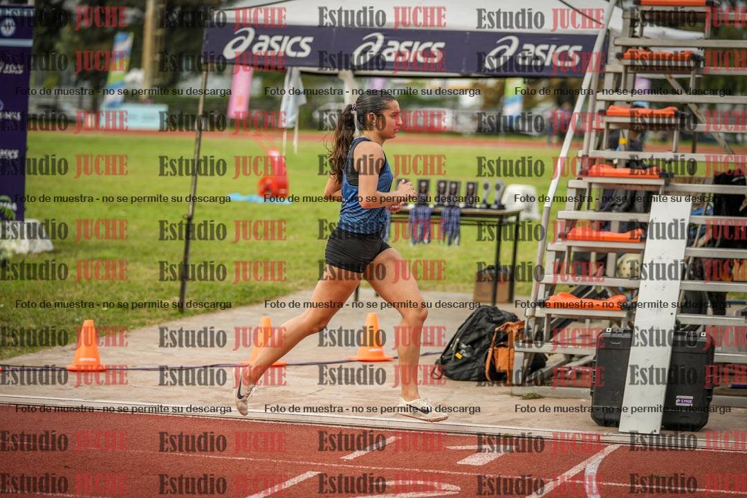 Fotos de los 5000 m llanos de mujeres