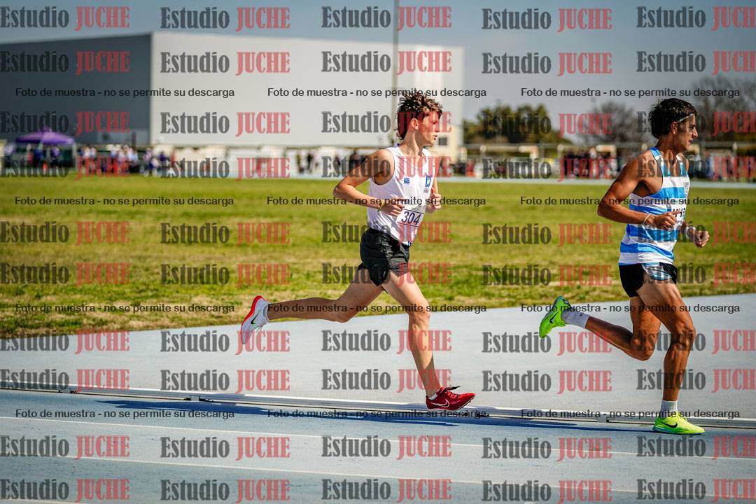 Fotos de los 3000 m llanos de varones