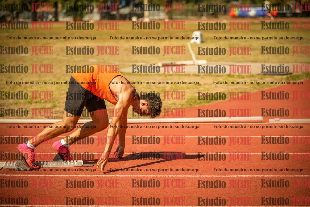 Fotos de los 400 m llanos de varones