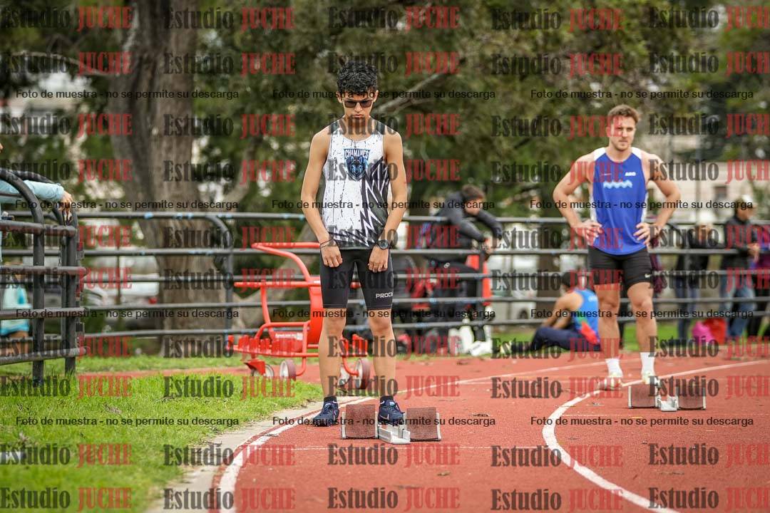 Fotos de los 200 m llanos de varones