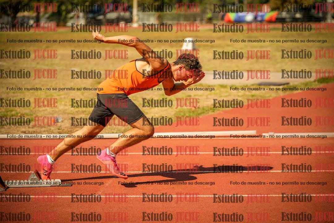Fotos de los 400 m llanos de varones