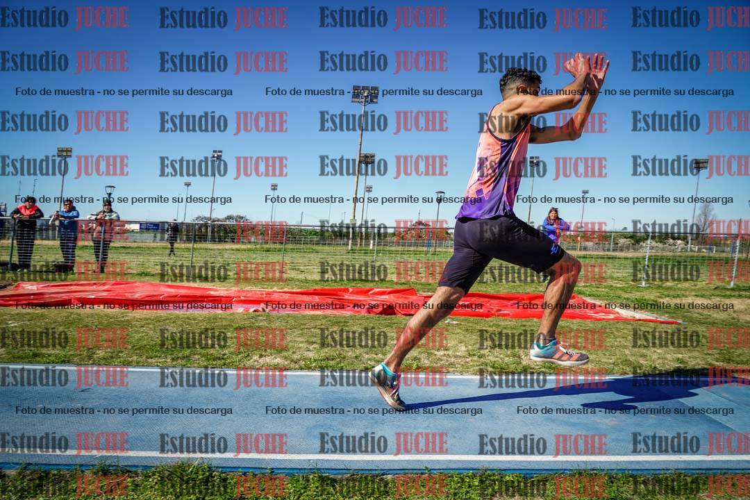 Fotos del salto triple de varones