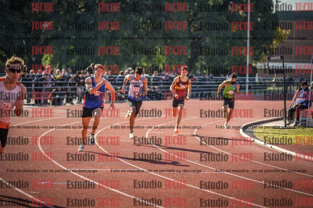 Fotos de los 800 m llanos de varones