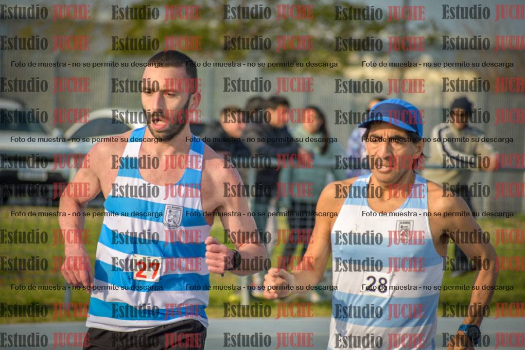 Fotos de los 3000 m llanos de varones