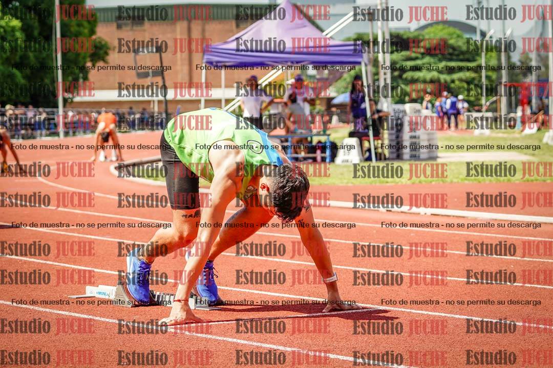 Fotos de los 400 m llanos de varones