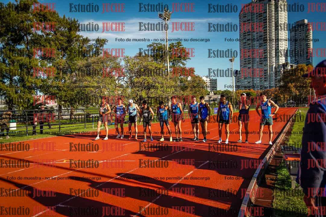 Fotos de los 3000 m llanos de varones
