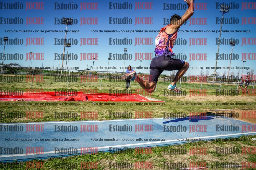 Fotos del salto triple de varones