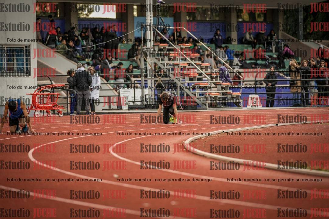 Fotos de los 400 m llanos de varones