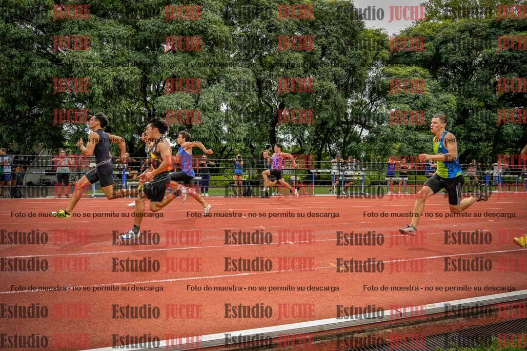 Fotos de los 100 m llanos de varones - FINAL