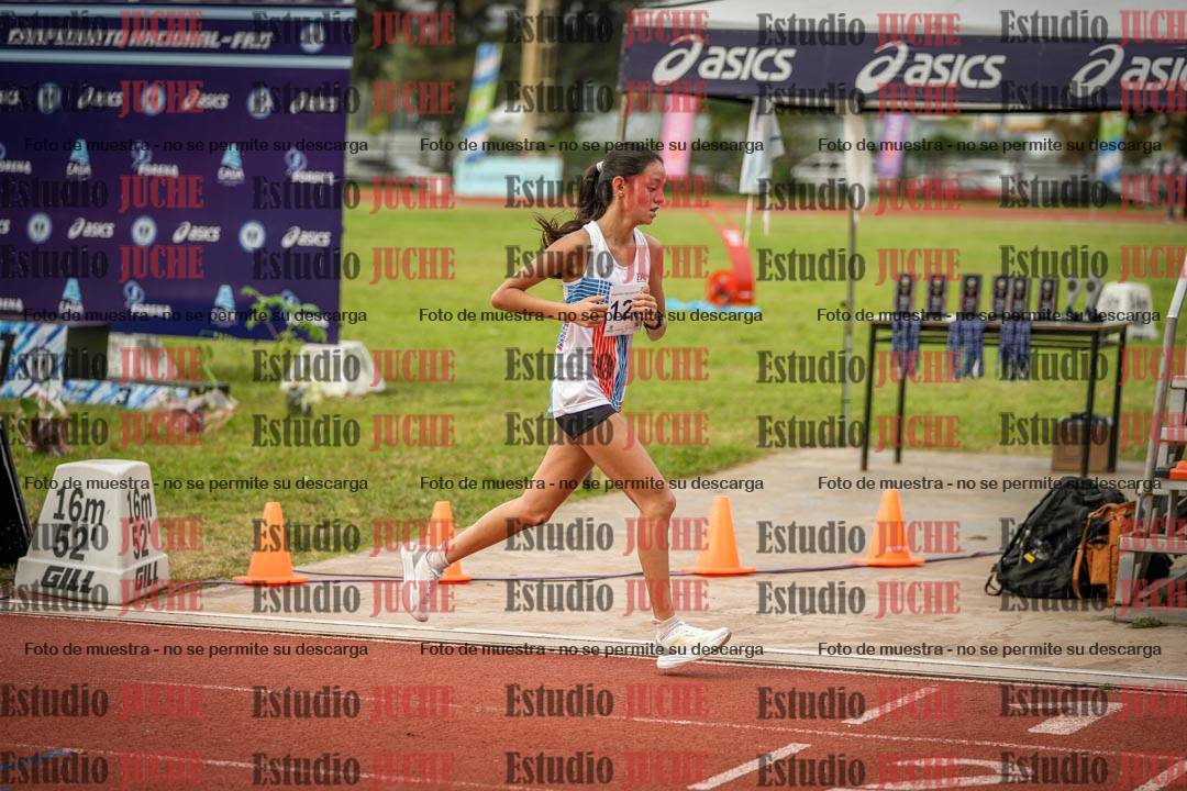 Fotos de los 5000 m llanos de mujeres