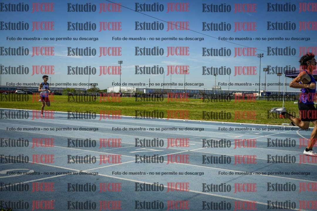 Fotos de los 400 m llanos de varones